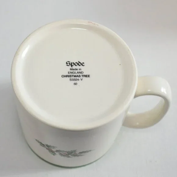 Pair Of Spode Christmas Tree Mugs Made In England Spode Christmas Tree Series - Picture 6 of 7